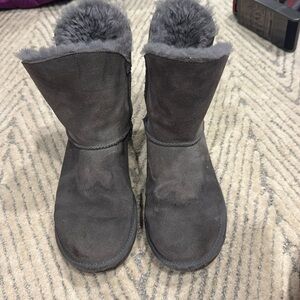 Uggs size 8